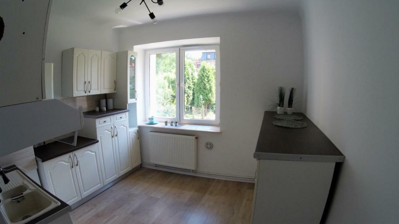 Appartement Studio Skarzyko Kamienna à Skarżysko-Kamienna Extérieur photo